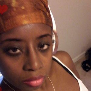 Meet your Posher, Makenzie